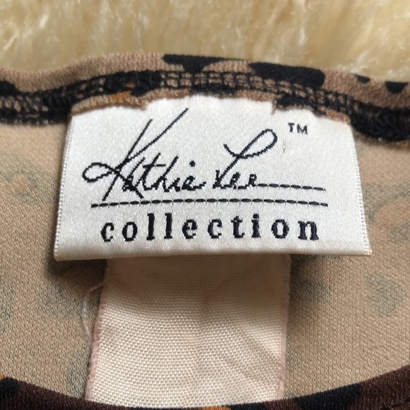 Kathie Lee Animal print blouse - Picture 2 of 4